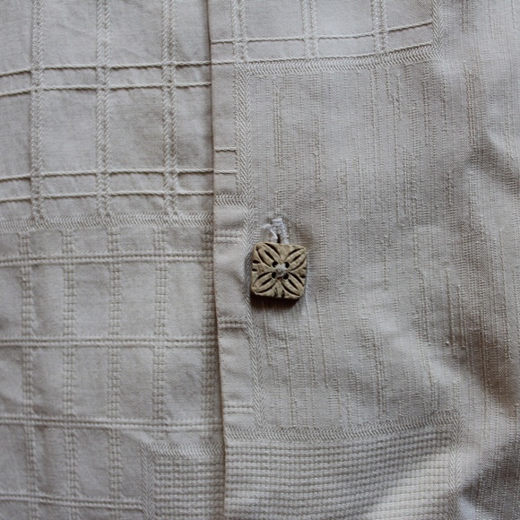 100% Silk - Tommy Bahama Camp Shirt - Cream - Picture 5 of 11